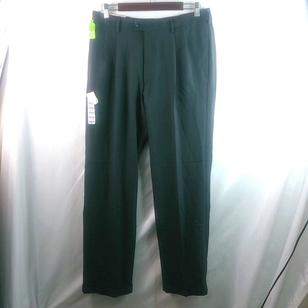 Haggar Classic Fit 33x32 Mens Dress Pants